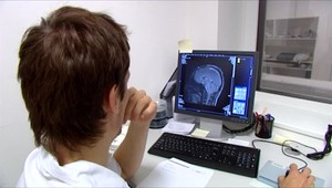 Pacienti čakajú na vyšetrenia aj päť mesiacov. Ministerstvo chce uzákoniť limity