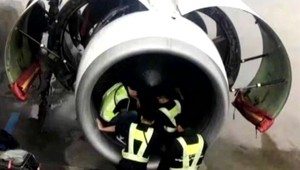 Vták v motore zapríčinil núdzové pristátie lietadla