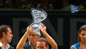 Nenasadený Nalbandian prevalcoval svetové hviezdy