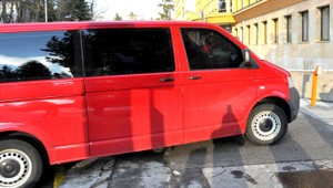 V Prievidzi vyčíňajú vykrádači dodávok