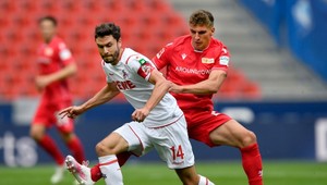 Dva roky nastupoval sporadicky, Löw vychválil končiaceho beka