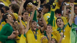 Brazílčania zdolali vo finále Španielov rozdielom triedy