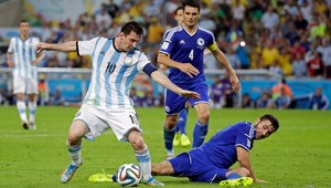 Argentína výkonom neoslnila, ale poradila si s Bosnou