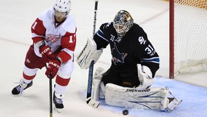 Detroit odvrátil druhý mečbal žralokov