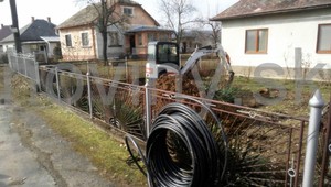 Neďaleko Prešova objavili robotníci pri výkopových prácach kostru