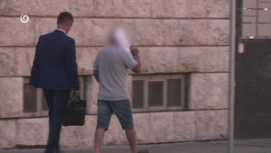 Senior ponúkal dievčatám peniaze za vyzlečenie. Prípad má verdikt