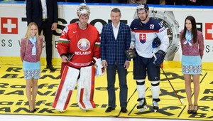 Plná hala v Ostrave vypískala predsedu parlamentu Pellegriniho!