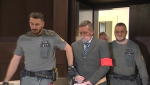 Opäť odročili pojednávanie s kuchárom Jozefom, ktorý vyrezal priateľke orgány z tela