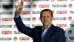 Z premiéra prezidentom. Turecko vedie rozporuplný Erdogan