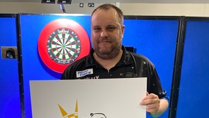 Druhý hrací deň korisťou domáceho šípkara