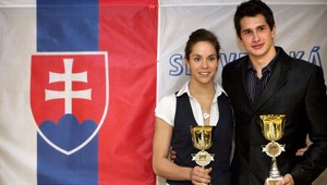Najúšpešnejšími slovenskými bazénovými plavcami Listopadová s Klobučníkom