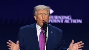 Má ešte USA spojencov? Trumpova politika je čoraz nepredvídateľnejšia