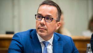 Erik Tomáš kádruje tretí sektor: Pre mimovládky, ktoré majú ušľachtilé ciele, štát nájde dotačné schémy