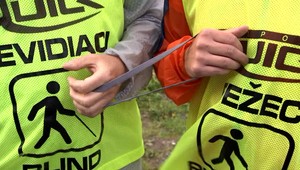 Plávajú, lyžujú, hrajú futbal a dokonca bežia maratóny. Nevidiaci napriek všetkému zdolávajú prekážky