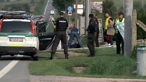 Muža (†46) z Kamenice našli mŕtveho pred bránou