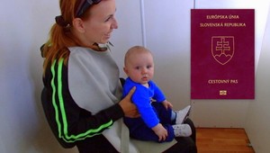 Veselo na pasových oddeleniach. Sú plné hračiek, cumľov i plienok