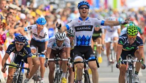 TdF: Farrarov krst ohňom, v žltom stále Hushovd