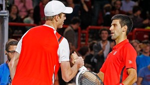 Djokovič ako istá svetová jednotka senzačne prehral