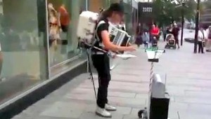 VIDEO. Pieseň The Final Countdown zahral pouličný umelec