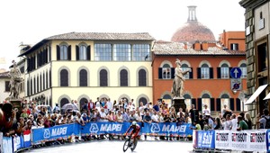 Florenciu zachvátil cyklistický ošiaľ. Slovákov je však málo