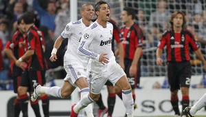 Bayern, Chelsea a Real o víťazstvá v skupinách