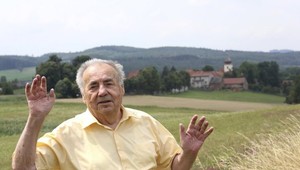 Režisér Chalupárov František Filip skolaboval po alkohole s liekmi