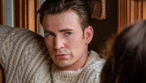 Aký pán, taký pes: Pozrite sa, do čoho navliekol Chris Evans svojho miláčika!