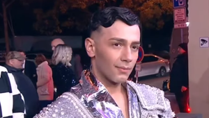 Otrasný rasistický útok na Bendiga! Pri príchode na červený koberec dostal poriadnu RANU!