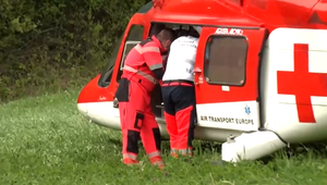 Pri reťazovej nehode zasahoval vrtuľník: Žena si poškodila krčnú chrbticu