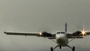 Neďaleko letiska sa zrútilo malé lietadlo. Všetci pasažieri zomreli