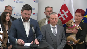 Tlačová beseda Richarda Takáča o zákaze chovu psov a mačiek na predaj