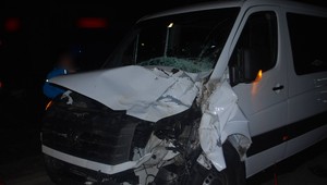 Pri nočnej autonehode uhynuli dva kone. Spolujazdkyňa utrpela mierne zranenia