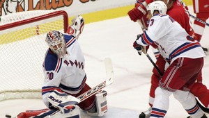 Marián Hossa asistoval a Detroit vyhral, Edmonton prehral prvýkrát