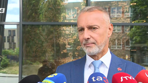 Predseda parlamentu Raši o aktuálnych témach
