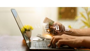 Allegro zvládlo predvianočný maratón: 99,5 % zásielok doručilo pred Vianocami načas. Január prináša výpredaje aj predsavzatia