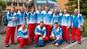 V Londýne dopravný chaos, športovci uviazli v zápchach