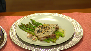 Bravčová kotleta so špargľou s cesnakom a citrónom