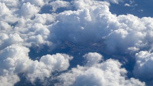 NASA zachytila zvláštny oblak: Objavuje sa vždy na rovnakom mieste