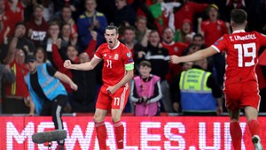 Bale oslavoval postup s provokatívnou vlajkou proti Realu