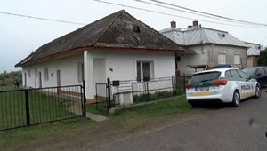 Pred domom ležal v kaluži krvi mladý muž, podľahol bodným zraneniam