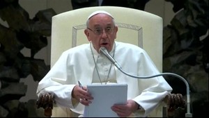 Pápež František: Reformovať Rím je ako čistiť sfingu kefkou na zuby