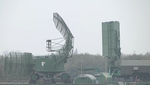 Riziková zóna pre vojenské radary: Ich činnosť vraj spôsobuje výpadky fungovania elektroniky v autách