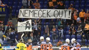 Nemečkovci chcú zmeniť stanovy. Ale až na júnovom kongrese!