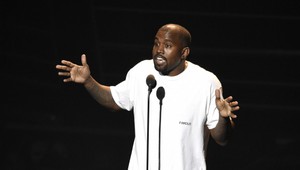 Kanye West skolaboval počas koncertu! Do konca roka zrušil koncerty