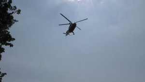 Pri páde vojenského vrtuľníka zahynuli najmenej dvaja ľudia