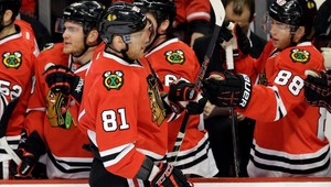 VIDEO. Hossa opäť prvou hviezdou! Chicago zdolalo Boston