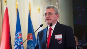 Šéfovi albánskeho futbalu odpálili dom. V strehu je aj UEFA