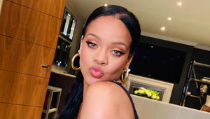 Rihanna na oslavách samostatnosti Barbadosu ukázala bruško! Prvé bábo na ceste?