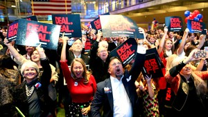 Republikáni prevalcovali demokratov, ovládli americký Senát i Kongres