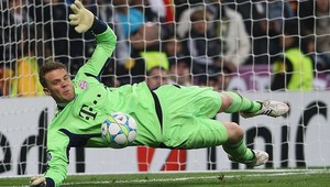 Guardiola sa smeje! City núkajú Bayernu za Neuera 48 miliónov